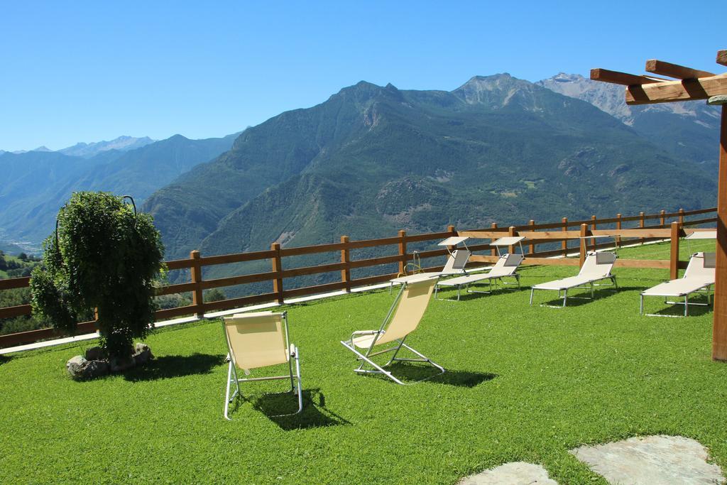 Panoramic Apartments Lerinon Saint-Vincent Zimmer foto